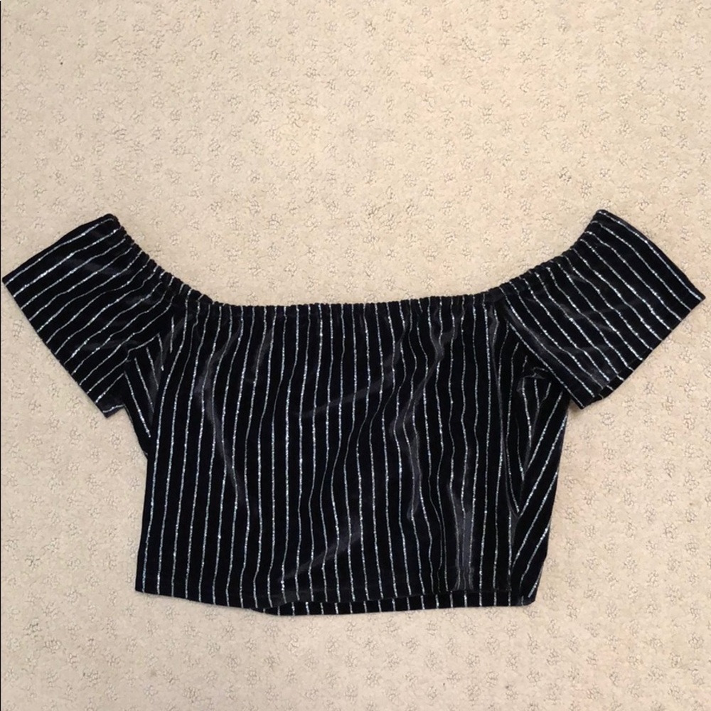 Forever21 Black OTS Crop Top (M) *NEW*